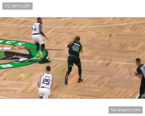 “数据前瞻:雄鹿与凯尔特人一役,限制塔图姆接球将成为雄鹿防守战术首要目标”